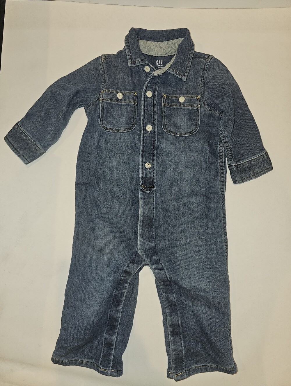 EUC | 12–18M | Gap Denim | Medium Wash Blue Knit Denim One-Piece Jumpsuit